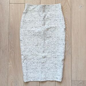 Aritzia Wilfred Italian Fabric Pencil Midi Skirt in White&Black Heather Size XS